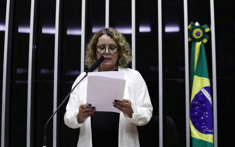 Câmara aprova projeto que cria o Programa Nacional de Prevenção da Depressão