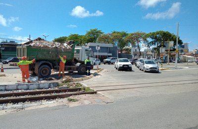 SMTT orienta rotas alternativas para interdição na Av. Walter Ananias