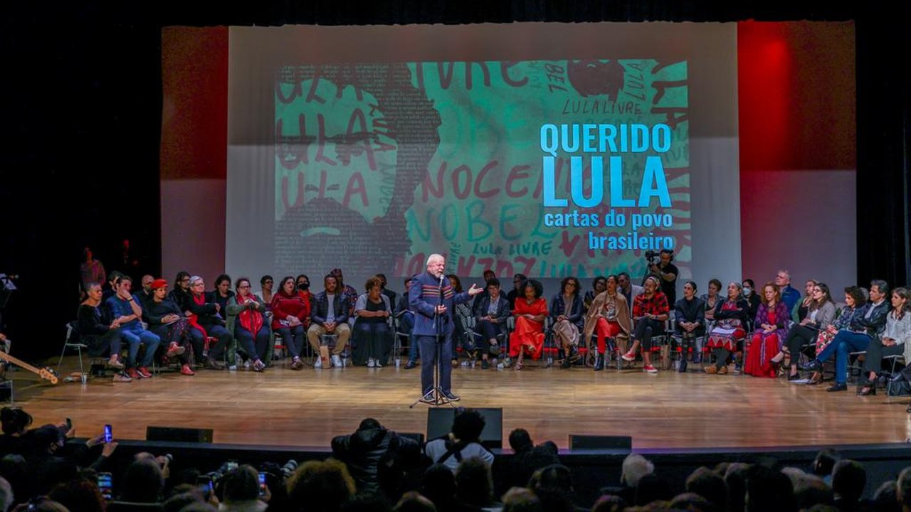 Colocar jovens para estudar não é opção, mas necessidade deste país, diz Lula