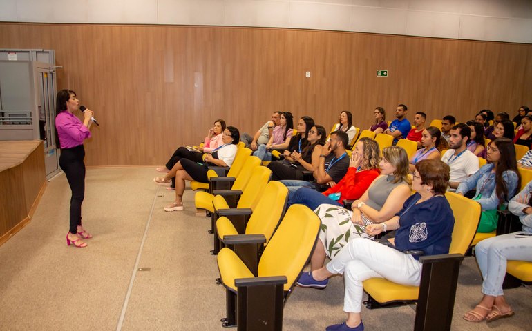 Agosto Lilás: Detran realiza palestra sobre combate à violência contra a mulher
