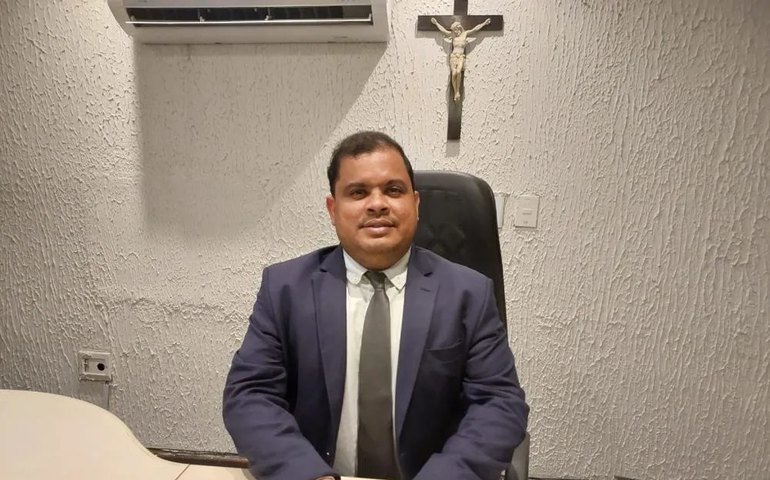Presidente da Câmara Madson Luciano Monteiro contrata empresa de Coité do Nóia por R$2 milhões para manter contratados e driblar TAC do Ministério Público