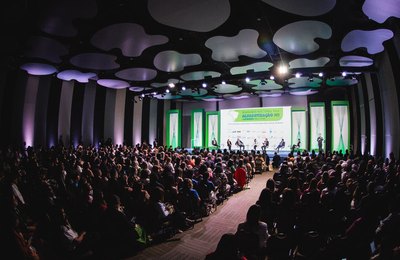 Seminário reúne especialistas para debater os caminhos da alfabetização no Brasil