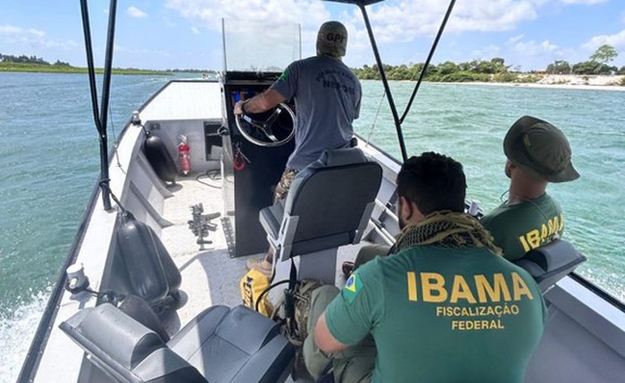 Operação com agentes ambientais do Ibama teve apoio da Polícia Federal