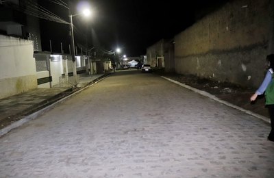 Prefeitura entrega obras de pavimentação no Juca Sampaio e Vila Maria, em Palmeira