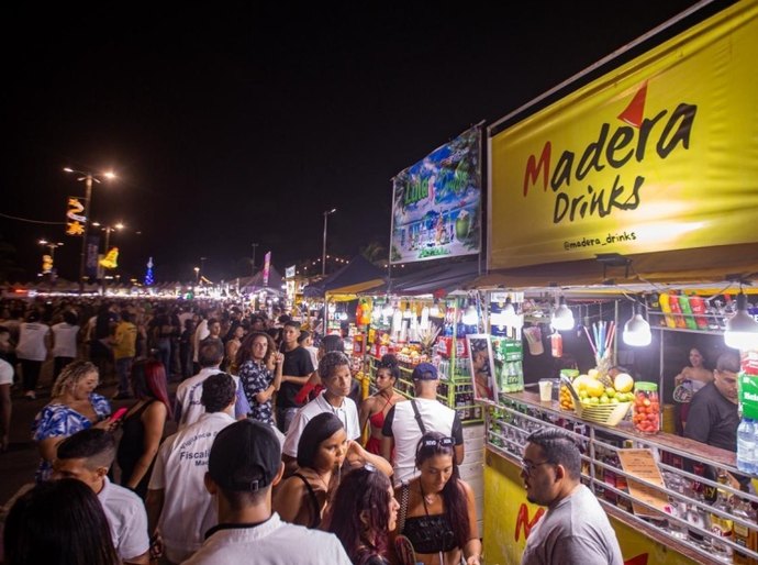 Massayó Verão impulsiona renda de ambulantes e segue movimentando economia no Jaraguá