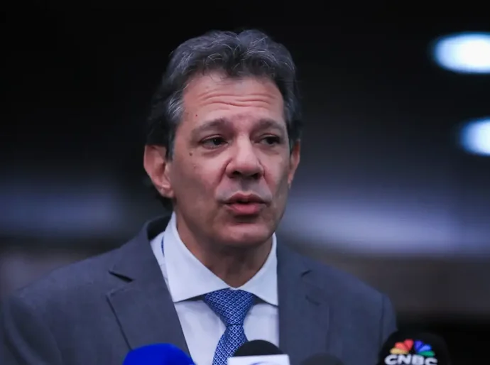 Haddad anuncia acordo para votar MP que substitui aumento do IOF