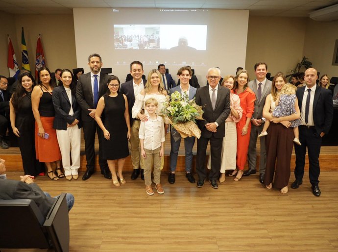 Procurador Marcos Méro é homenageado em sessão do Colégio de Procuradores