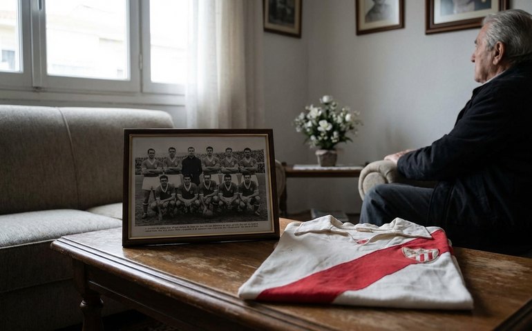 Morre Hélio Ramires, bicampeão alagoano pelo CRB, aos 92 anos