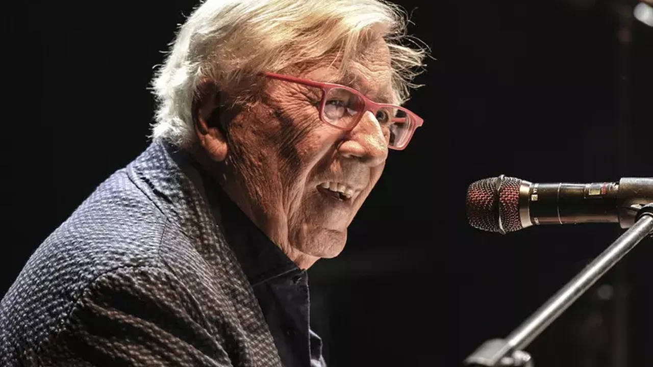 Ilha na Itália homenageará Peppino di Capri com prêmio e espaço público