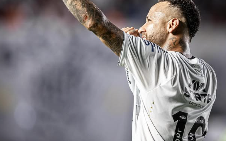 Vojvoda mira vitória no clássico e diz que Neymar pode render mais: 'Quero o melhor Neymar'