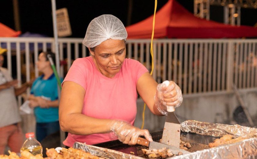 São João de Maceió conta com estrutura para ambulantes faturarem no evento