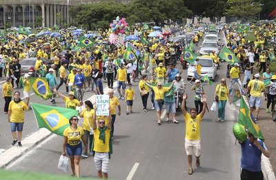 Atos pró-Bolsonaro levam apoiadores a diversas cidades do País