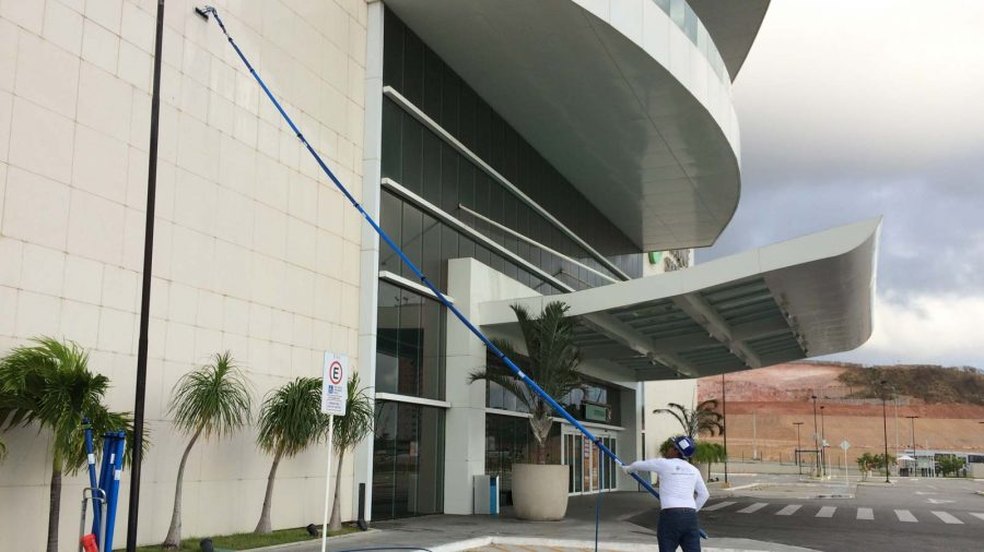 Tecnologia alemã pretende revolucionar limpeza de fachada