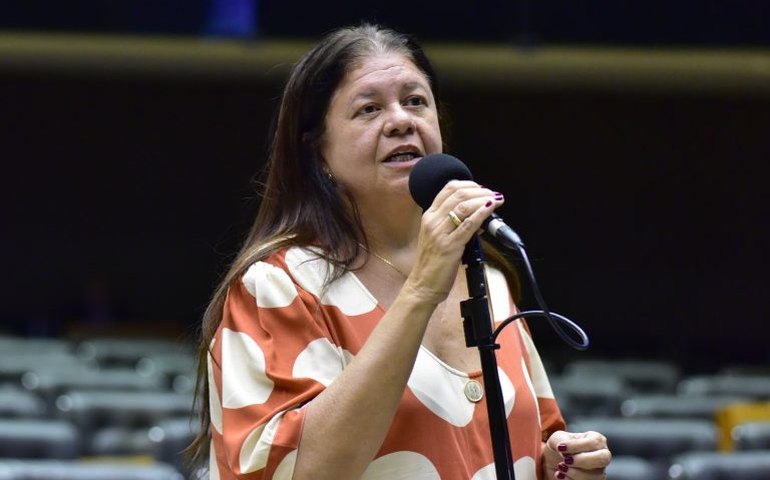 Comissão aprova projeto que assegura cobertura de seguros para sequelas da Covid