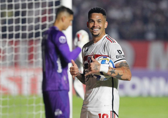 Luciano desperta interesse de Santos e clubes da Arábia Saudita, mas São Paulo é otimista