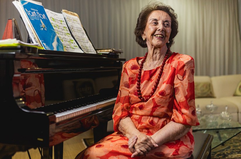 Pianista Selma Britto in concert no Teatro Gustavo Leite no dia 17 de outubro
