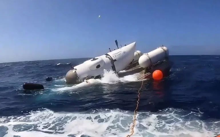 Submarino desaparecido: veja últimas fotos da tripulação antes de expedição ao Titanic que completa um ano amanhã