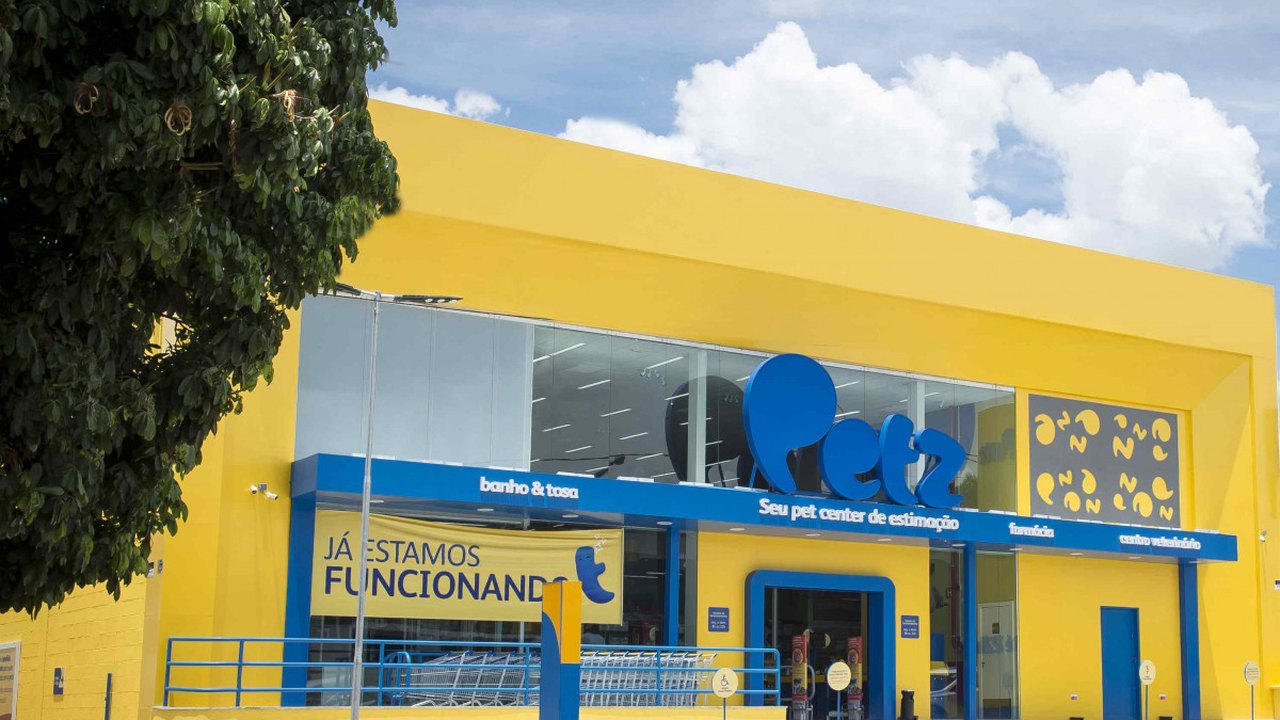 Petz anuncia compra da plataforma Zee Dog por R$ 715 milhões