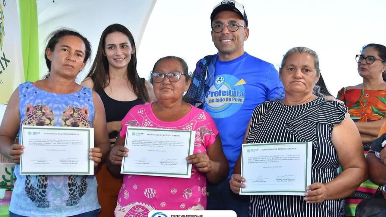 Prefeito Theobaldo Cintra participa das comemorações de 14 anos do assentamento São Felix, em Major Izidoro