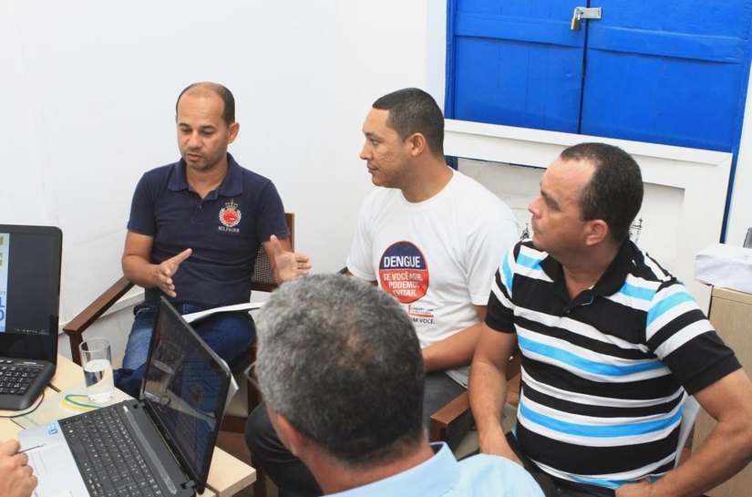 Marechal se reúne com Sindicato dos Servidores para informar cortes de gratificações