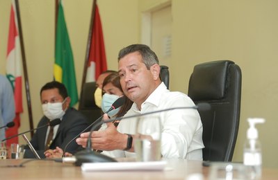 “O SAAE Penedo não está à venda”, esclarece Maurício Quintella sobre a concessão de serviços