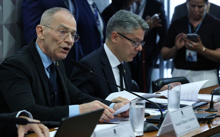 CPI do Crime convoca Bacellar, presidente da Alerj solto por colegas