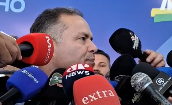 Renan Filho lança plataforma e defende escuta para plano de governo