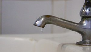 Abastecimento de água fica comprometido em alguns bairro da capital nesta sexta-feira,03