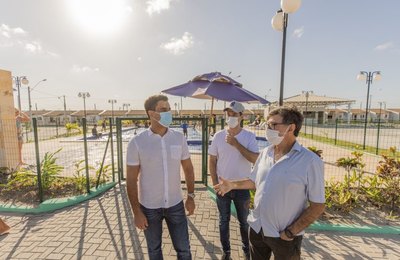 Prefeito JHC visita área onde será construído shopping para gerar mais de 1.500 empregos