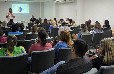 Profissionais da Saúde recebem orientações sobre bem-estar e qualidade de vida