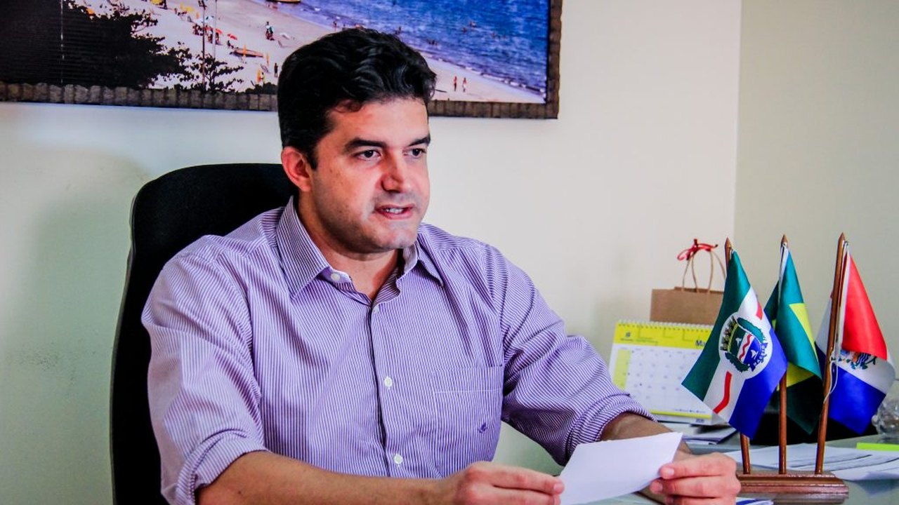 Prefeito intensifica medidas para conter avanço do coronavírus