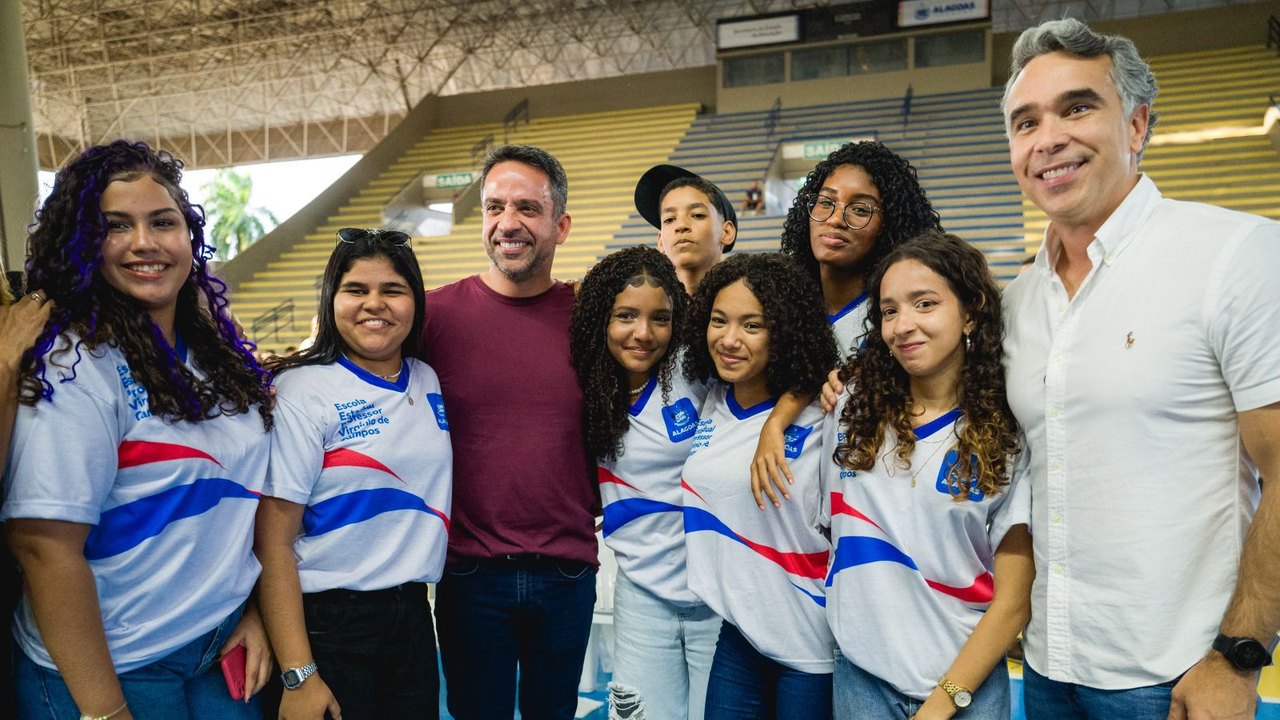 Rafael Brito comemora resultado de Alagoas no IDEB com maior nota da história