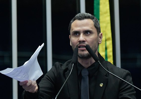 Cleitinho comemora fim das saídas temporárias de presos
