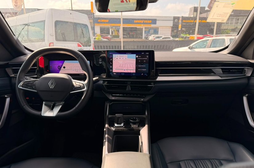 Tecnologia embarcada passa a pesar na escolha do próximo carro e redefine o perfil do consumidorx