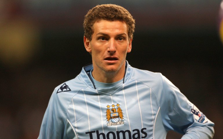 Elano volta à Ferroviária após queda de Vinícius Munhoz e estreia contra o Santos