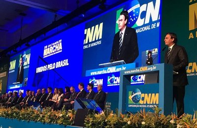 Em discurso sobre reestruturação do país, Jair Bolsonaro anuncia apoio a 1% do FPM