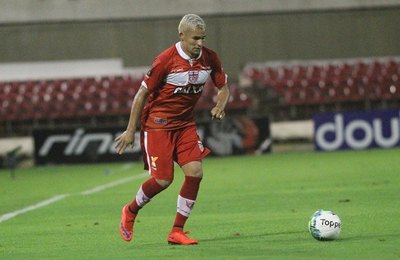 Com volta de Olívio e sem Zé Carlos, CRB encara o Oeste-SP no Rei Pelé