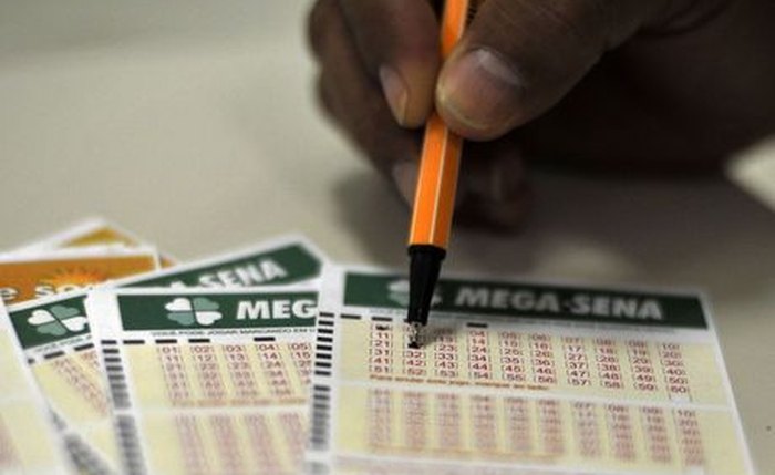 Quina saiu para 43 apostas e 3.798 faturaram a quadra
