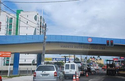 Viadutos, ruas e avenidas mudarão de nome em Maceió