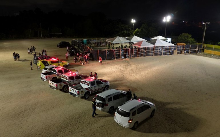 Operação da SSP constata irregularidades em bares no Jacintinho e Santo Amaro