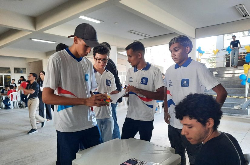 Alunos da rede estadual vencem Maratona Alagoana de Raciocínio Lógico