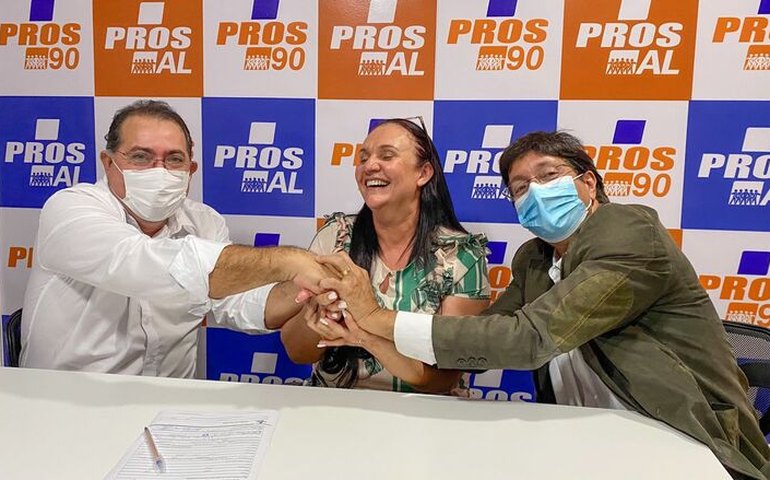 PROS filia Lérida Lôbo, defensora da causa animal