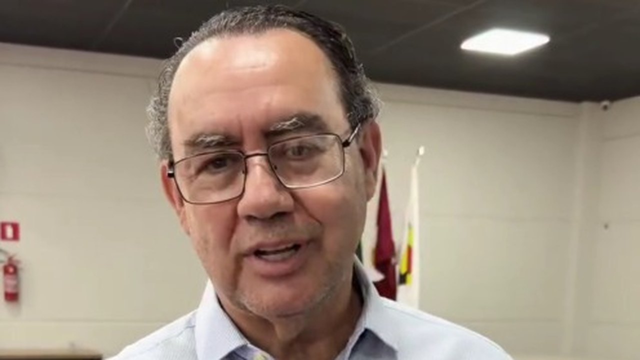 Augusto Cury oficializa pré-candidatura à Presidência e defende união nacional