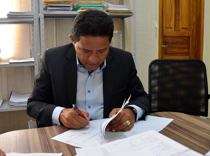 Prefeitura de Palmeira paga nesta sexta-feira (22) salários do mês de dezembro