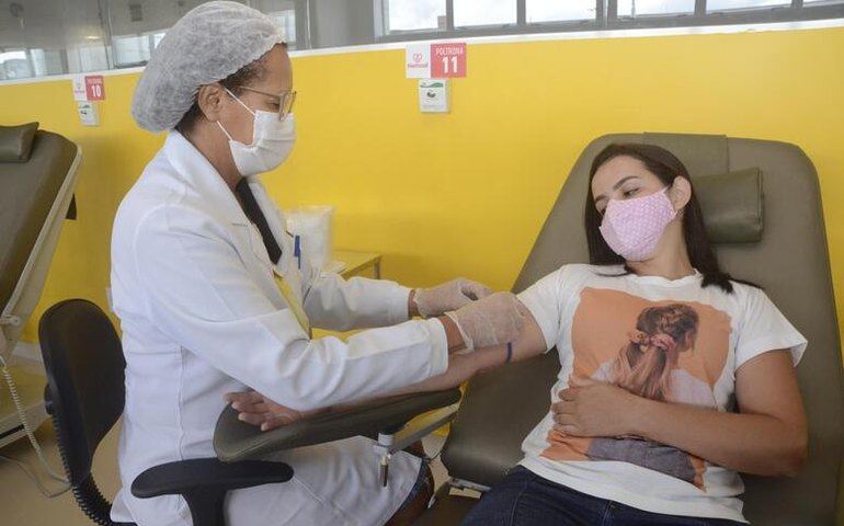 Hemoal Maceió vai sortear brindes para mulheres que doarem sangue até o sábado (11)