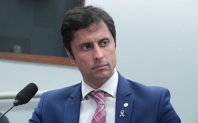 Comissão aprova projeto que torna obrigatória disciplina inclusiva na formação de pedagogos