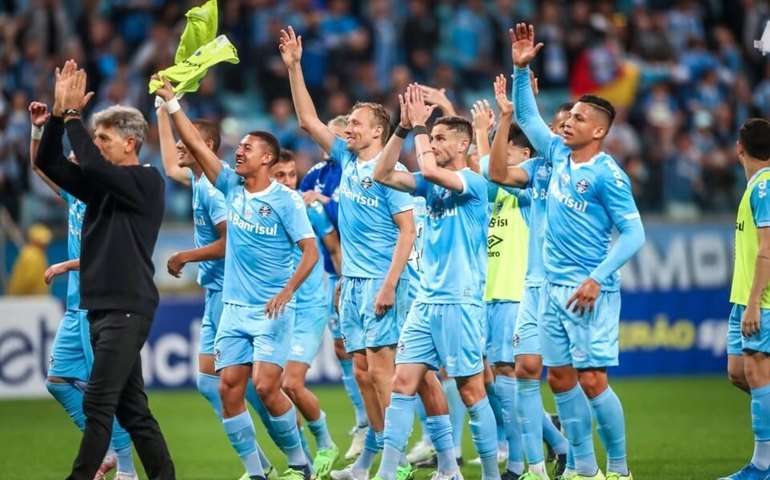 Grêmio desencanta no 2º tempo, bate o Sport e reassume vice-liderança da Série B