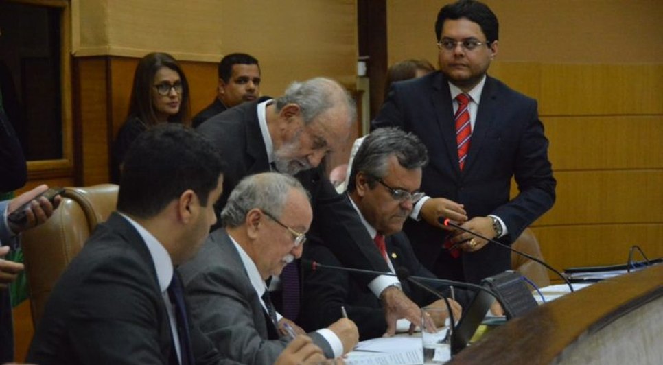 DEPUTADOS APROVAM PEC PREVIDÊNCIA / Foto: Jadilson Simões