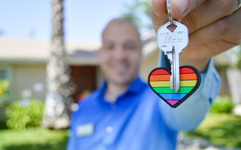 Sair da casa dos pais é meta para jovens em 2023