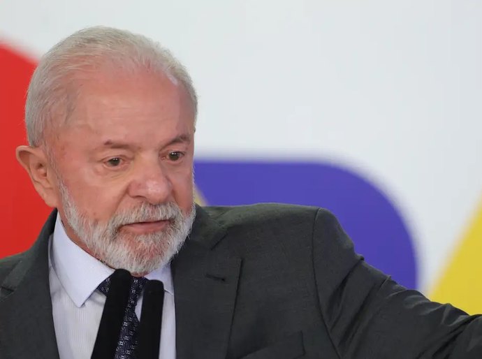 “O mundo ainda não está preparado para viver sem o petróleo”, diz Lula